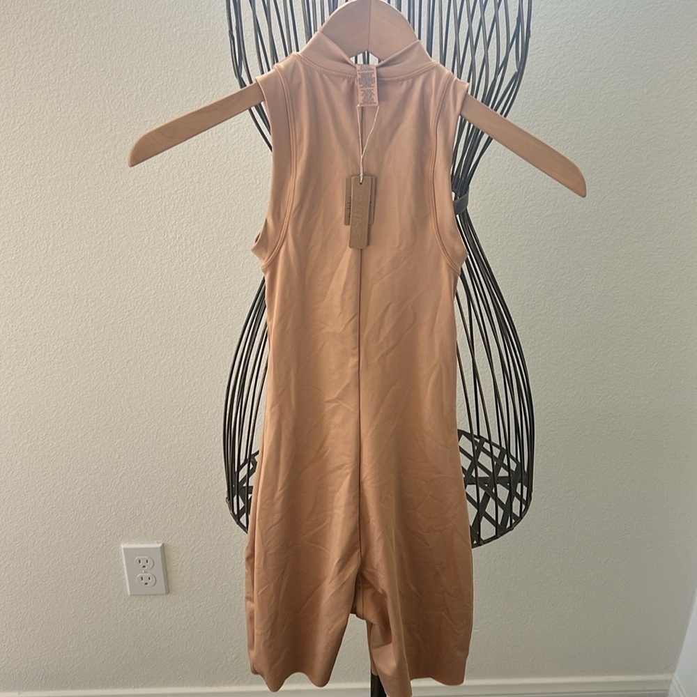 Skims Swim Mock Neck Zip Front Onesie Suit - Picture 6 of 8
